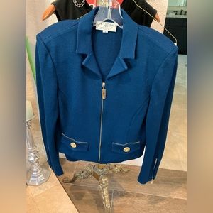 Gorgeous St John Couture Santana Knit Suit